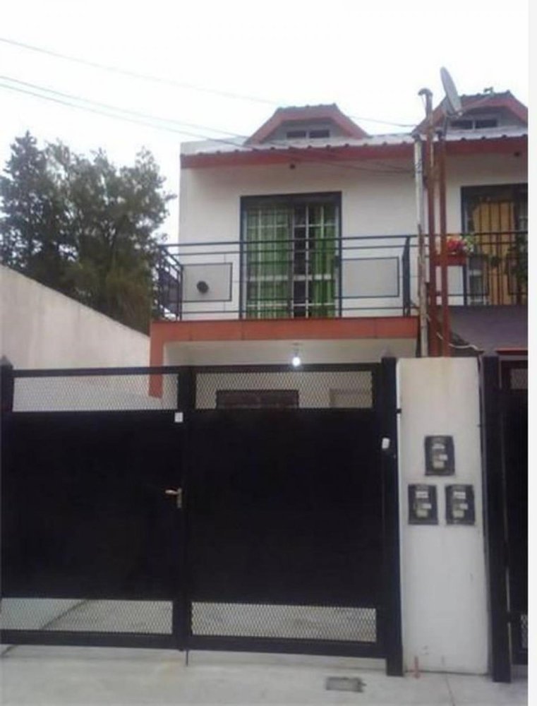 Дом с 3 спальнями в Пилар, Аргентина № 102323