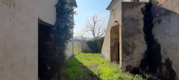 7-salle Maison à Civitella del Tronto, Italy No. 164761 38