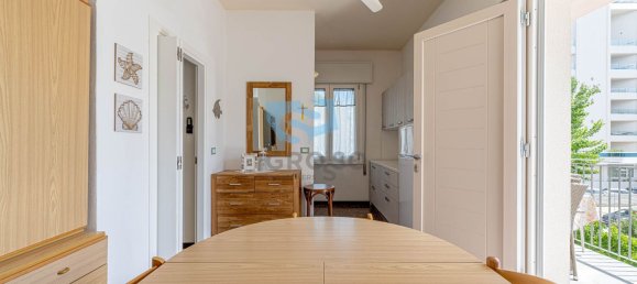 3 bedrooms Apartment in Jesolo, Italy No. 381282 2