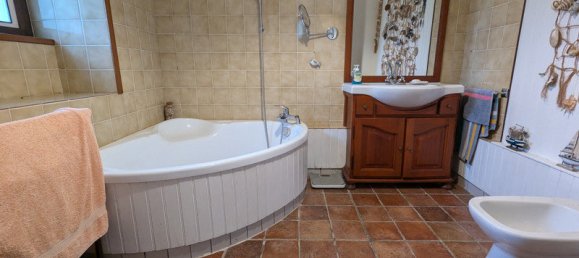 6 Schlafzimmer Haus in Feusines, France, Nr. 93406 8