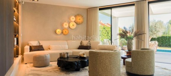 Villa de 5 dormitorios en Marbella, Spain No. 74986 8