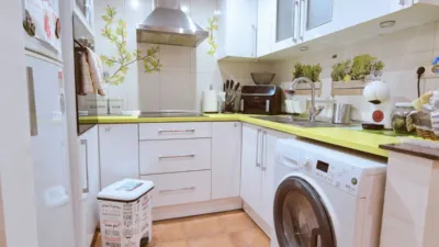 Коммерческая недвижимость 80м² в Фуэнхирола, Испания № 181650