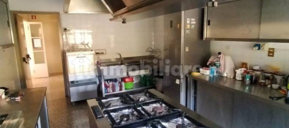 870m² Hotel in Ventimiglia, Italy No. 238859 3