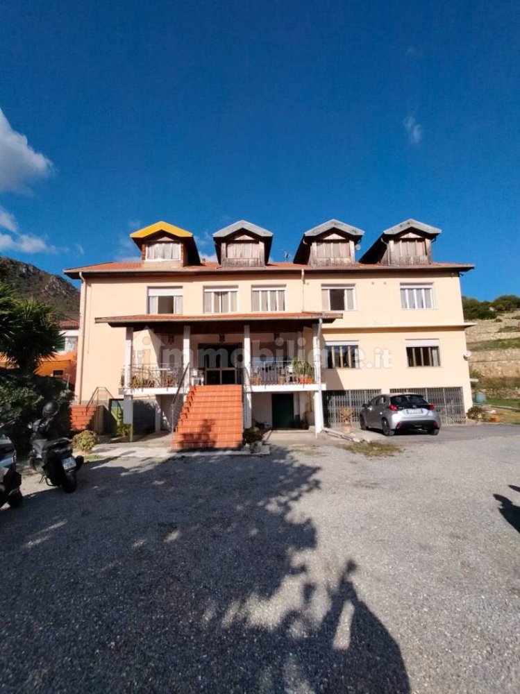 870m² Hotel in Ventimiglia, Italy No. 238859