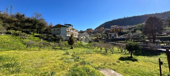 4 rooms House in Salerno, Italy No. 32144 15