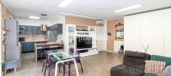 Квартира с 3 спальнями в Гудо Висконти, Италия № 364205 5