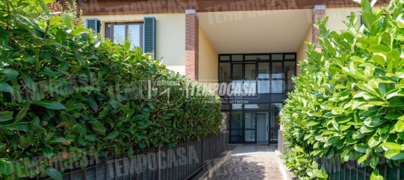 Квартира с 3 спальнями в Гудо Висконти, Италия № 364205 21