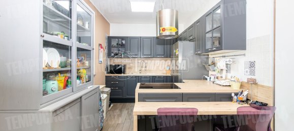 Квартира с 3 спальнями в Гудо Висконти, Италия № 364205 7