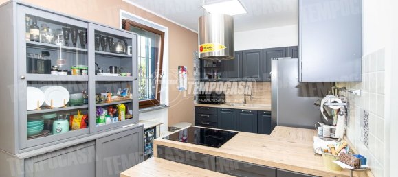 Квартира с 3 спальнями в Гудо Висконти, Италия № 364205 8