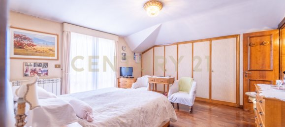 4 bedrooms Apartment in Rome, Italy No. 306635 46