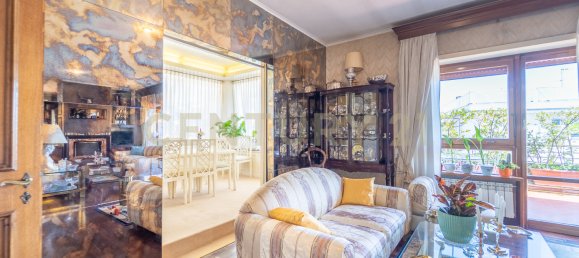 4 bedrooms Apartment in Rome, Italy No. 306635 16