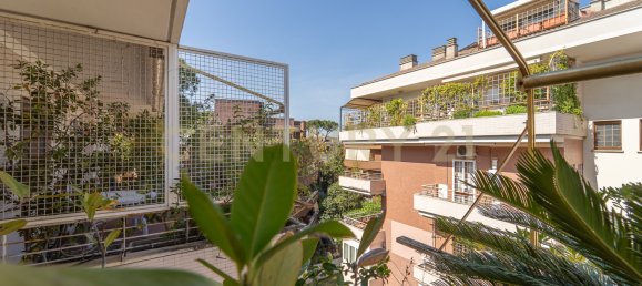 4 bedrooms Apartment in Rome, Italy No. 306635 28