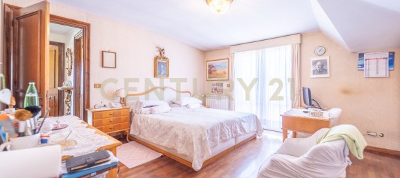 4 bedrooms Apartment in Rome, Italy No. 306635 49