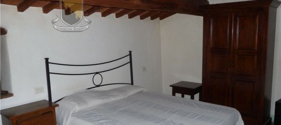 4 rooms Apartment in Murlo, Italy No. 179566 17