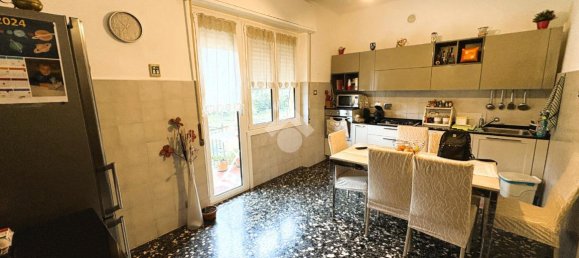 3-salle Appartement à Serra Riccò, Italy No. 116836 4