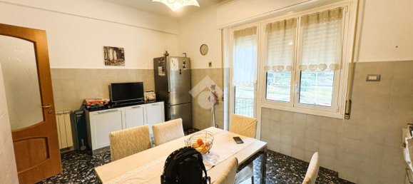 3-salle Appartement à Serra Riccò, Italy No. 116836 3