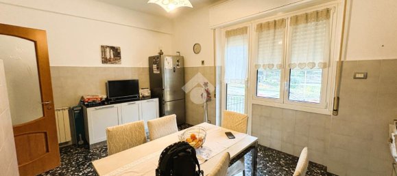 3-salle Appartement à Serra Riccò, Italy No. 116836 9