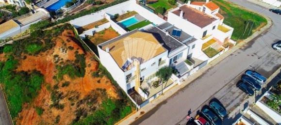 4 Schlafzimmer Haus in Lagoa, Portugal, Nr. 100359 3