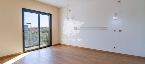 4 Schlafzimmer Haus in Lagoa, Portugal, Nr. 100359 17