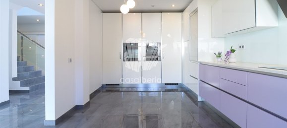 4 Schlafzimmer Haus in Lagoa, Portugal, Nr. 100359 9