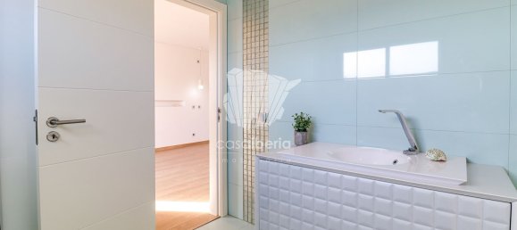 4 Schlafzimmer Haus in Lagoa, Portugal, Nr. 100359 20