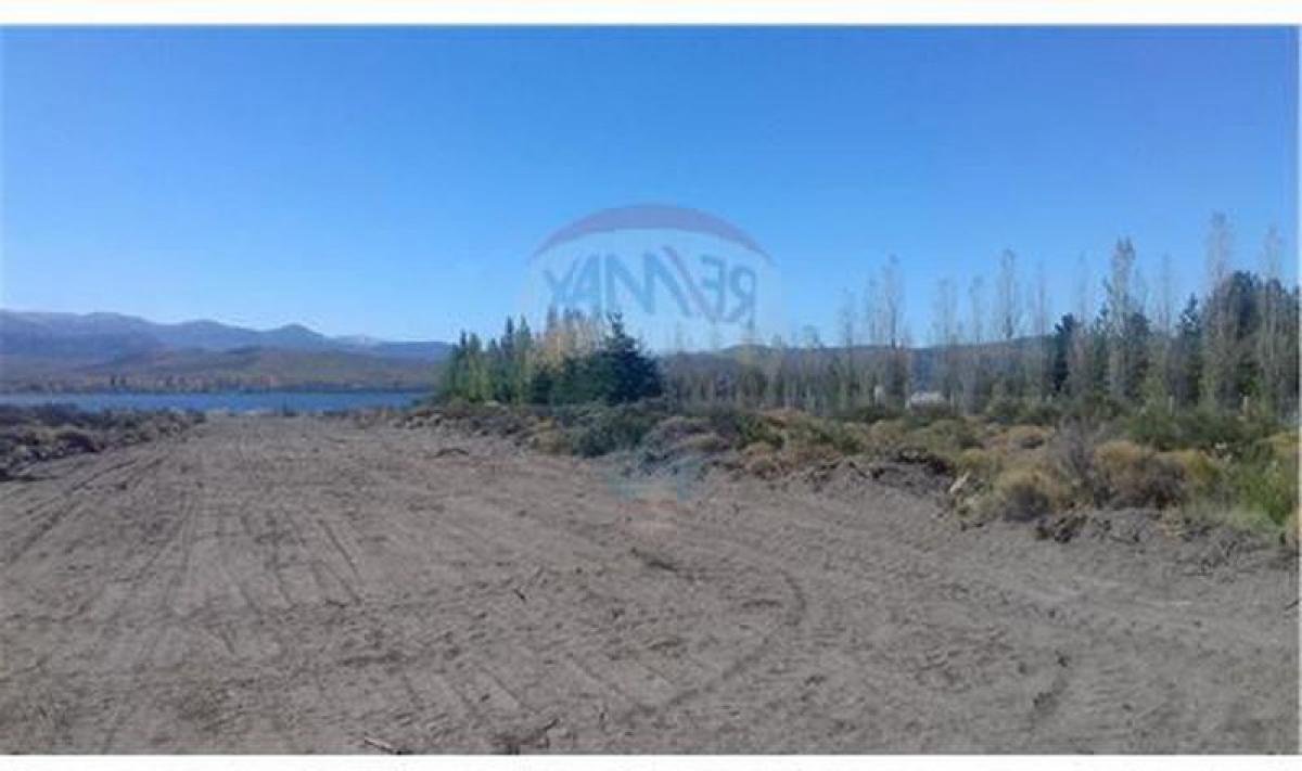  Land in San Carlos de Bariloche, Argentina No. 36214