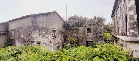 3 bedrooms House in Viana do Castelo, Portugal No. 52122 15