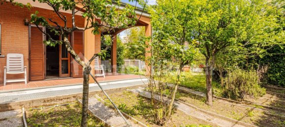 Дом с 3 спальнями в Лимбьяте, Италия № 338029 33