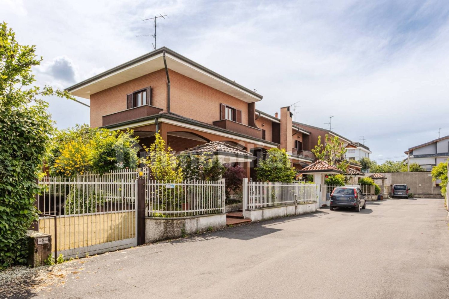 Дом с 3 спальнями в Лимбьяте, Италия № 338029