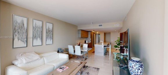 2 chambres propriété commerciale à vendre à Miami, Miami-Dade, Florida, USA № 614879 5