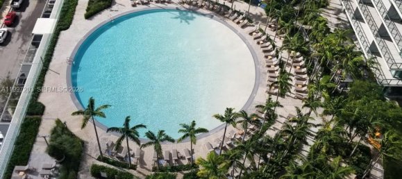 2 chambres propriété commerciale à vendre à Miami, Miami-Dade, Florida, USA № 614879 2