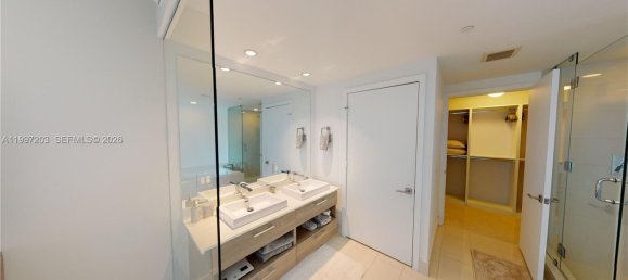2 chambres propriété commerciale à vendre à Miami, Miami-Dade, Florida, USA № 614879 21
