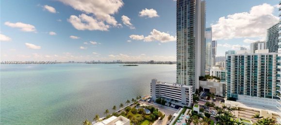 2 chambres propriété commerciale à vendre à Miami, Miami-Dade, Florida, USA № 614879 27