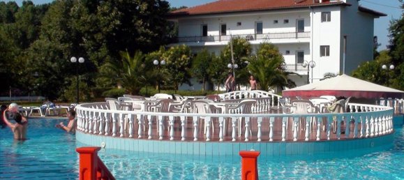 1550m² Townhouse in Pieria, Greece No. 7978 4