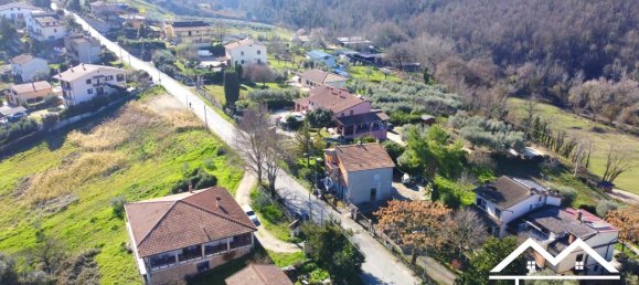 Villa de 3 habitaciónes en Forano, Italy No. 144277 23