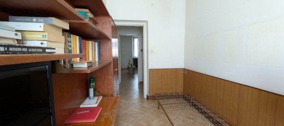 5 chambres Appartement à Sarzana, Italy No. 90350 17