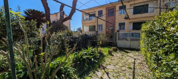 5 chambres Appartement à Sarzana, Italy No. 90350 3