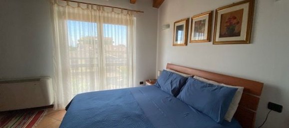 5 rooms Villa in Tavazzano con Villavesco, Italy No. 13207 10