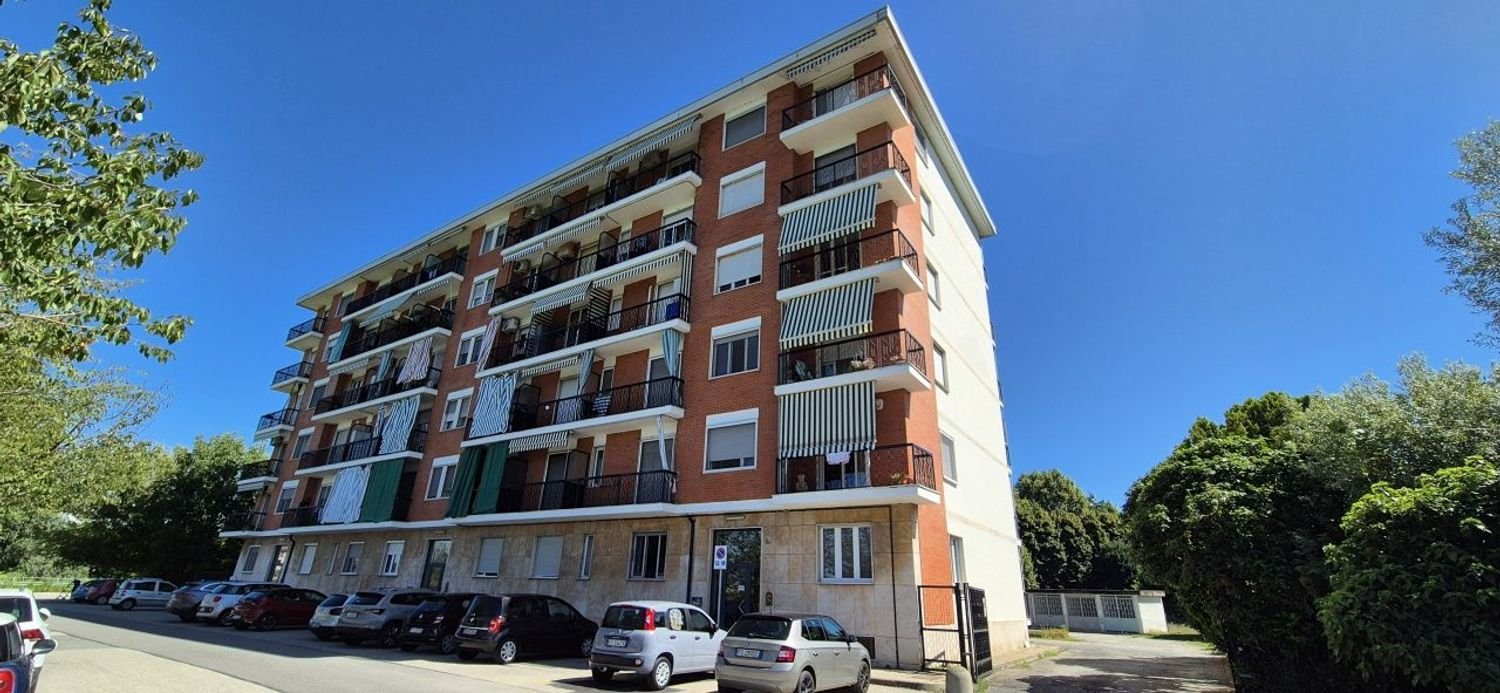 2-Zimmer Wohnung in Chivasso, Italy, Nr. 275551