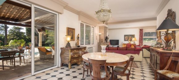 2 bedrooms Villa in Cannes, France No. 712 4