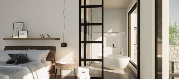 5 bedrooms Villa in Nova Santa Ponsa, Spain No. 958 4