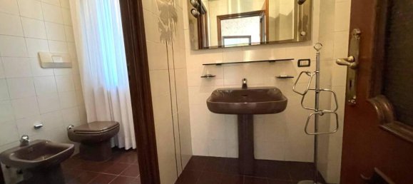 12 rooms Apartment in Caselle Torinese, Italy No. 75515 17
