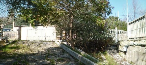 5-Zimmer Haus in Cingoli, Italy, Nr. 101966 4