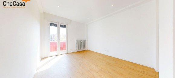 2غرفة شقة في Milan, Italy رقم 339052 11