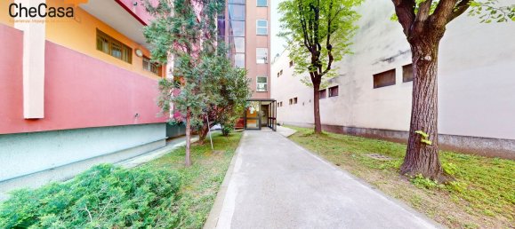 2غرفة شقة في Milan, Italy رقم 339052 3