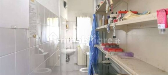 1-Zimmer Gewerbliche Immobilie in Caronno Pertusella, Italy, Nr. 338990 4