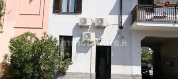 1-Zimmer Gewerbliche Immobilie in Caronno Pertusella, Italy, Nr. 338990 11