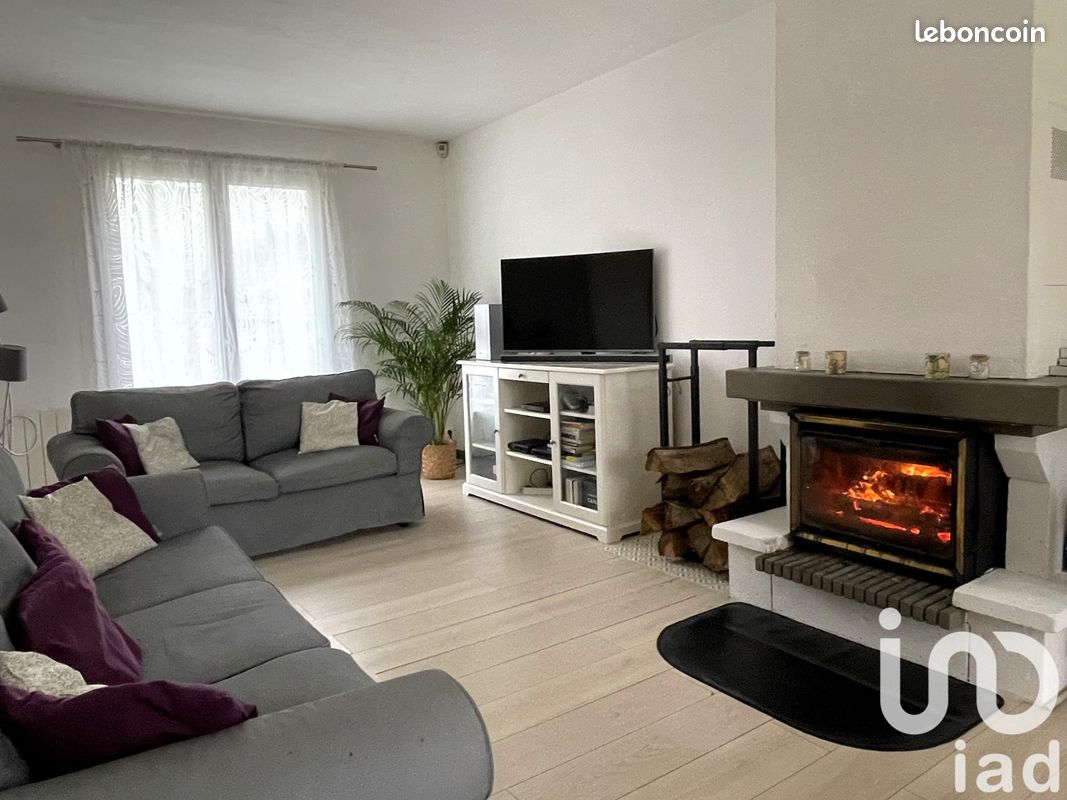 3 bedrooms House in Orleans, France No. 47760