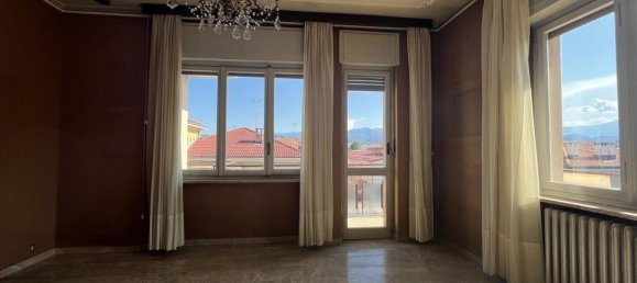 4 Schlafzimmer Penthouse in Mondovì, Italy, Nr. 104929 2