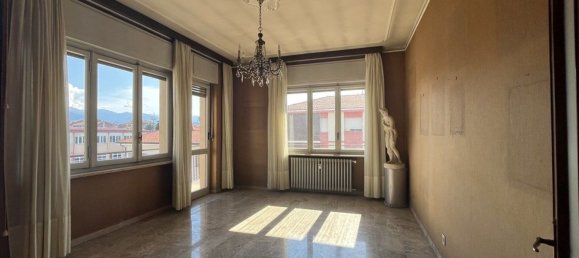 4 Schlafzimmer Penthouse in Mondovì, Italy, Nr. 104929 8